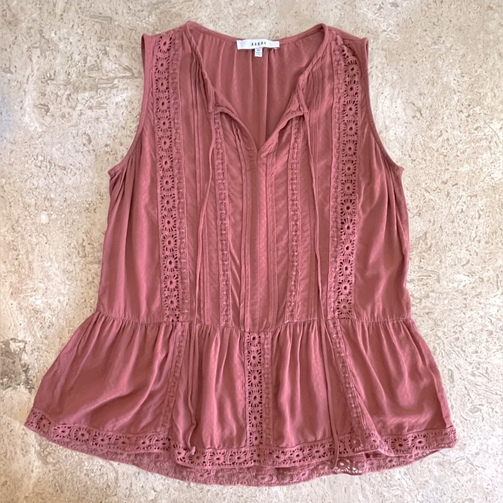 RO & DE Tank w/ Lace Details